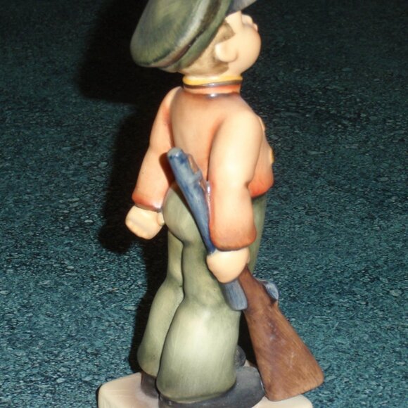 "Soldier Boy" Hummel Figurine #332 TMK4 Collectible Military Mother's Day Gift! - Picture 6 of 9